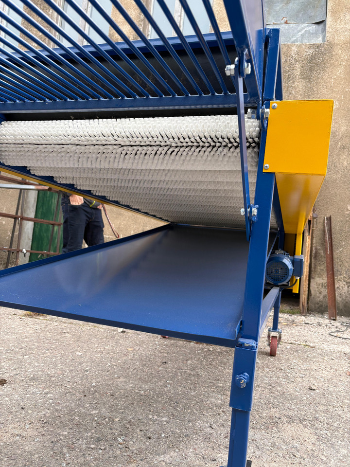 Leasing di ROLMET Bürstenmaschine / Potato brush cleaner / Nettoyeuse à brosse / Pulitore a spazzole / Очиститель / Czyszczarka szczotkowa ROLMET Bürstenmaschine / Potato brush cleaner / Nettoyeuse à brosse / Pulitore a spazzole / Очиститель / Czyszczarka szczotkowa: foto 9