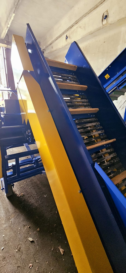 ROLMET Kartoffelsortierer / Potato sorting machine / Trieuse de pomme de terre / Selezionatrice per patate / Clasificador de patatas / Картофелесортировочная машина / Sortownik do ziemniaków M614/2 - Macchina per patate: foto 5 ROLMET Kartoffelsortierer / Potato sorting machine / Trieuse de pomme de terre / Selezionatrice per patate / Clasificador de patatas / Картофелесортировочная машина / Sortownik do ziemniaków M614/2 - Macchina per patate: foto 5