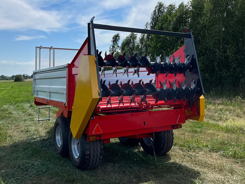Roltrans Miststreuer / Manure spreader / Epandeur à fumier / Esparcidor de estiércol / Spandiletame / Разбрасыватель органических удобрений/ Rozrzutnik obornika N250/3 LEO 6 t - Spandiletame: foto 5 Roltrans Miststreuer / Manure spreader / Epandeur à fumier / Esparcidor de estiércol / Spandiletame / Разбрасыватель органических удобрений/ Rozrzutnik obornika N250/3 LEO 6 t - Spandiletame: foto 5