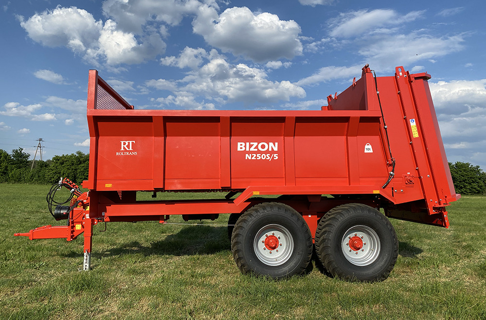 Roltrans Miststreuer / Manure spreader / Epandeur à fumier / Spandiletame / Разбрасыватель органических удобрений / Rozrzutnik obornika N250S/5 10 t - Spandiletame: foto 2 Roltrans Miststreuer / Manure spreader / Epandeur à fumier / Spandiletame / Разбрасыватель органических удобрений / Rozrzutnik obornika N250S/5 10 t - Spandiletame: foto 2