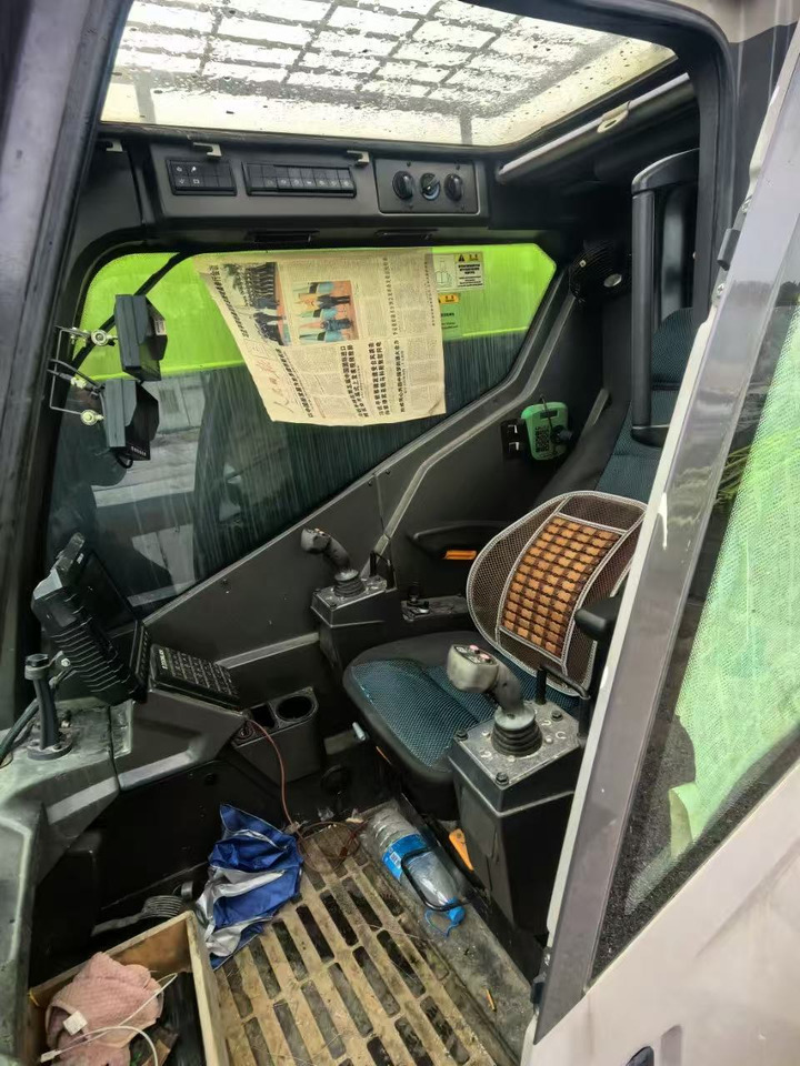 ZOOMLION 200E7 - Gru multistrada: foto 5 ZOOMLION 200E7 - Gru multistrada: foto 5