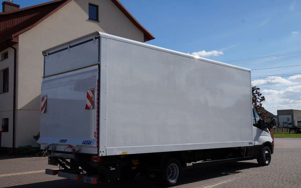 Iveco DAILY 72c18  Automat HI-MATIC Kontener 6 m 74 tys km STAN NOWY - Autocarro furgonato: foto 3 Iveco DAILY 72c18  Automat HI-MATIC Kontener 6 m 74 tys km STAN NOWY - Autocarro furgonato: foto 3