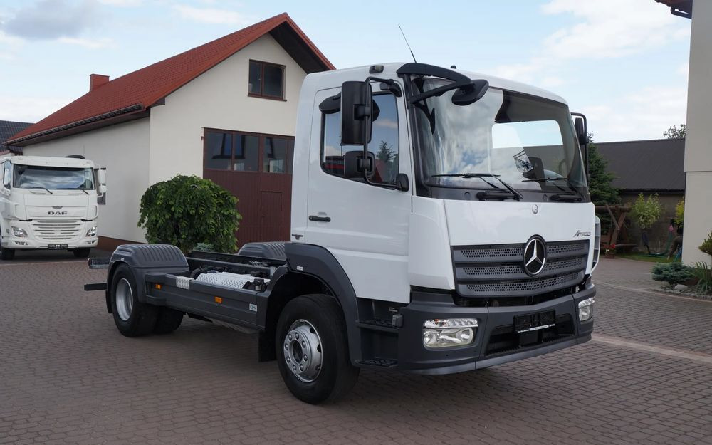 Mercedes-Benz ATEGO 1621 EURO 6 MANUAL RAMA DO ZABUDOWY 16.000 KG ATEGO 1623 1624 - Autocarro telaio: foto 3 Mercedes-Benz ATEGO 1621 EURO 6 MANUAL RAMA DO ZABUDOWY 16.000 KG ATEGO 1623 1624 - Autocarro telaio: foto 3