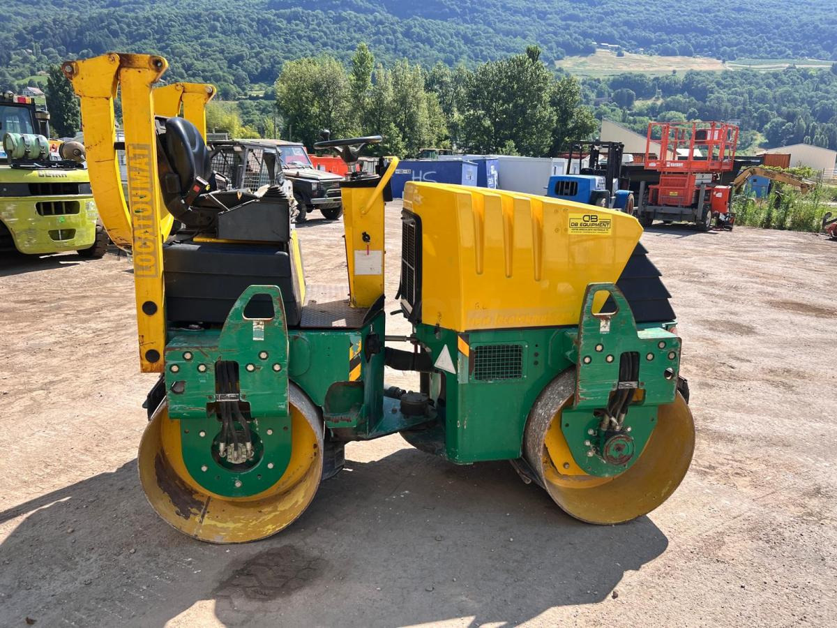 Rullo stradale Ammann AV26-2 COMPACTEUR ROULEAU TANDEM VIBRANT ARTICULÉ: foto 6
