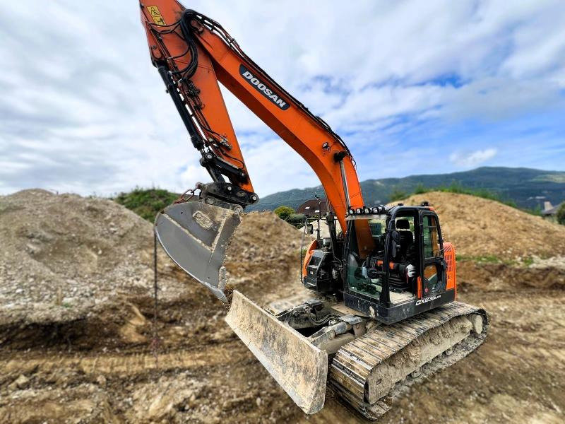 Doosan DX235 LCR-5 PELLE A CHENILLES 26T - Escavatore cingolato: foto 5 Doosan DX235 LCR-5 PELLE A CHENILLES 26T - Escavatore cingolato: foto 5
