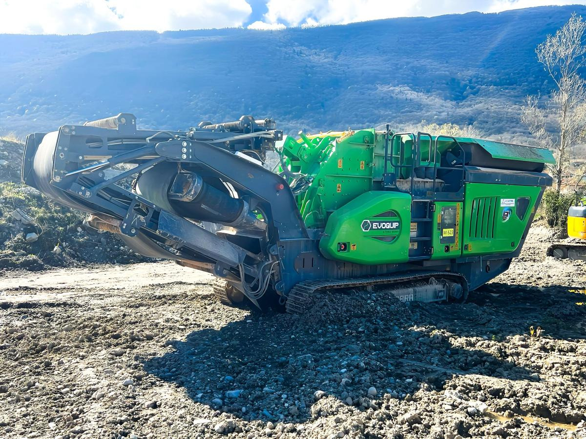 TEREX EVOQUIP COBRA 290R CONCASSEUR MOBILE A CHENILLE - Impianto di frantumazione: foto 4 TEREX EVOQUIP COBRA 290R CONCASSEUR MOBILE A CHENILLE - Impianto di frantumazione: foto 4