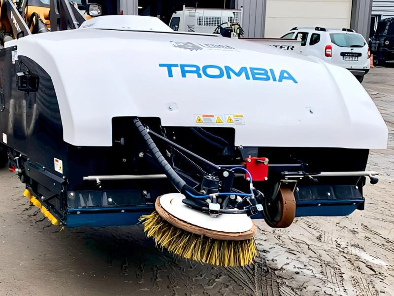 TROMBIA Balayeuse 220 - Spazzola: foto 3 TROMBIA Balayeuse 220 - Spazzola: foto 3