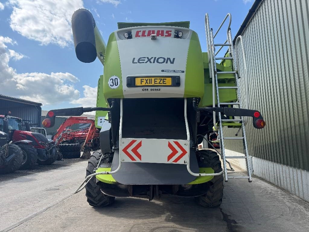 Claas Lexion 750TT APS Hybrid c/w V900 Header - Mietitrebbia: foto 5 Claas Lexion 750TT APS Hybrid c/w V900 Header - Mietitrebbia: foto 5