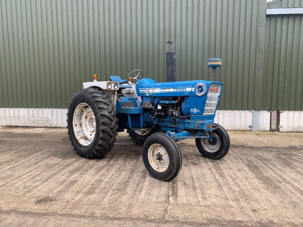 Ford 7000 - Trattore: foto 2 Ford 7000 - Trattore: foto 2