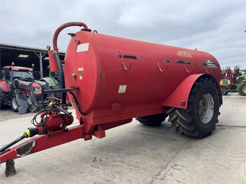 Hi-Spec 2500 Slurry Tanker - Carrobotte: foto 3 Hi-Spec 2500 Slurry Tanker - Carrobotte: foto 3