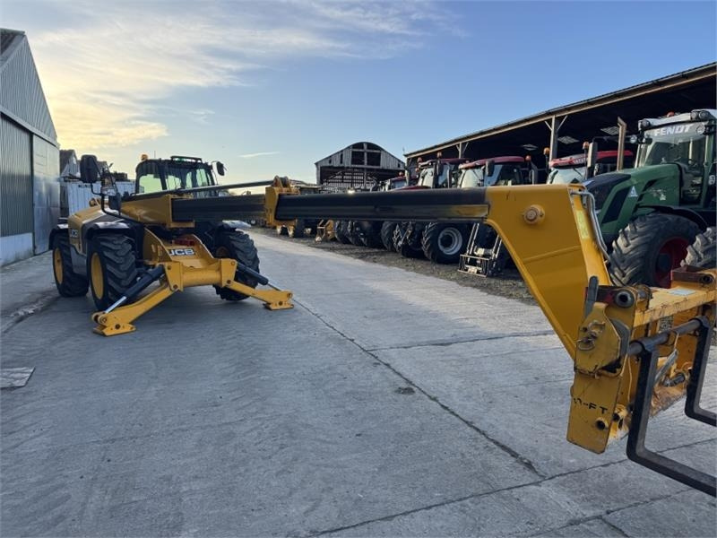 Sollevatore telescopico JCB 533-105 Telehandler: foto 12 Sollevatore telescopico JCB 533-105 Telehandler: foto 12