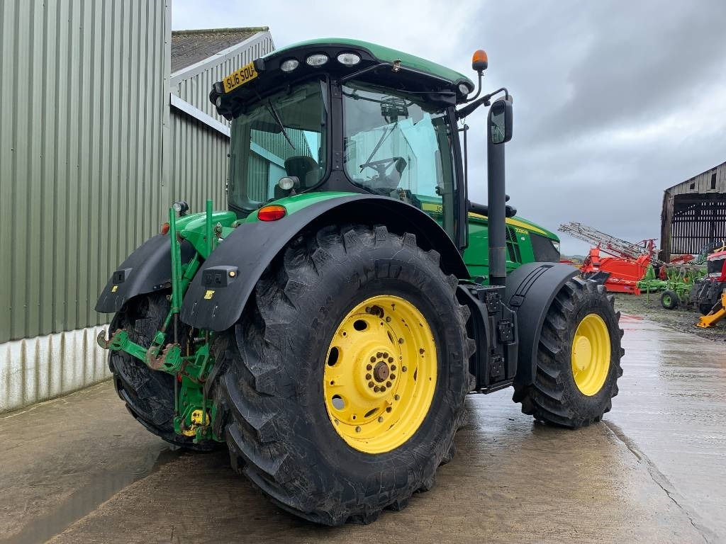 John Deere 7230 R - Trattore: foto 3 John Deere 7230 R - Trattore: foto 3