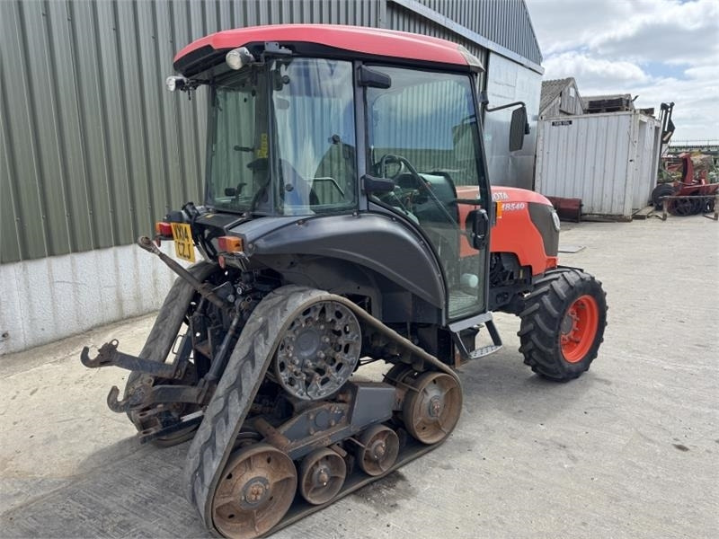 Kubota M8540 Narrow Half Track *85 HP* - Trattore: foto 4 Kubota M8540 Narrow Half Track *85 HP* - Trattore: foto 4
