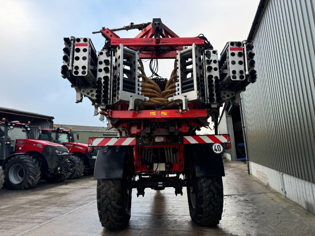 Kuhn AGT 6036 Boom Fertiliser Spreader - Spandiconcime: foto 4 Kuhn AGT 6036 Boom Fertiliser Spreader - Spandiconcime: foto 4