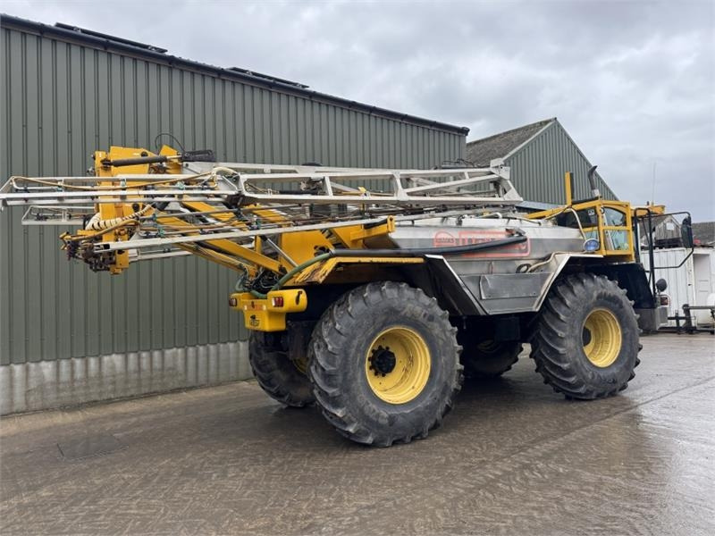 Lite-Trac 5500 24m Self Propelled Sprayer - Polverizzatore portato: foto 4 Lite-Trac 5500 24m Self Propelled Sprayer - Polverizzatore portato: foto 4