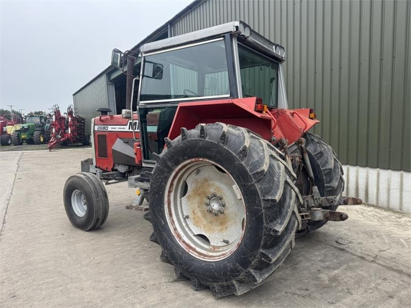 Massey Ferguson 2680 2WD **Low Hours** - Trattore: foto 2 Massey Ferguson 2680 2WD **Low Hours** - Trattore: foto 2