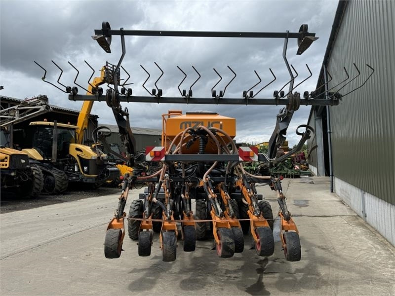 Mzuri Pro-Till 3T Seed Drill - Seminatrice combinata: foto 4 Mzuri Pro-Till 3T Seed Drill - Seminatrice combinata: foto 4