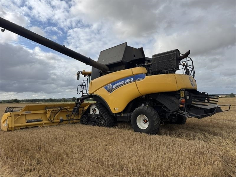 New Holland CR9090 Rotary Combine **Video Below** - Accessori per macchine da raccolta: foto 3 New Holland CR9090 Rotary Combine **Video Below** - Accessori per macchine da raccolta: foto 3