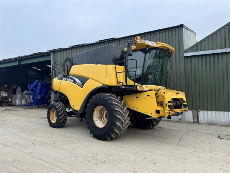 New Holland CR960 c/w 24ft Header **Video Below**  - Accessori per macchine da raccolta: foto 1 New Holland CR960 c/w 24ft Header **Video Below**  - Accessori per macchine da raccolta: foto 1
