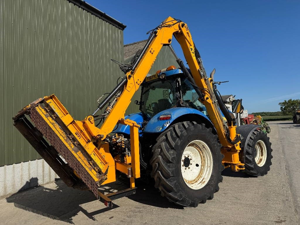 New Holland T6080 c/w Herder Cavalier - Trincia a martelli/ Trinciatrice: foto 4 New Holland T6080 c/w Herder Cavalier - Trincia a martelli/ Trinciatrice: foto 4