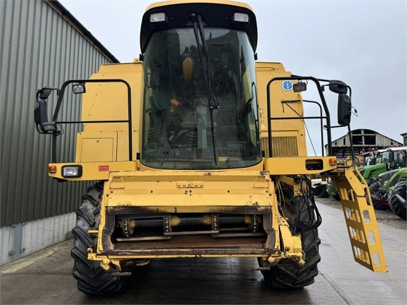New Holland TX66 c/w 20ft Header - Accessori per macchine da raccolta: foto 5 New Holland TX66 c/w 20ft Header - Accessori per macchine da raccolta: foto 5