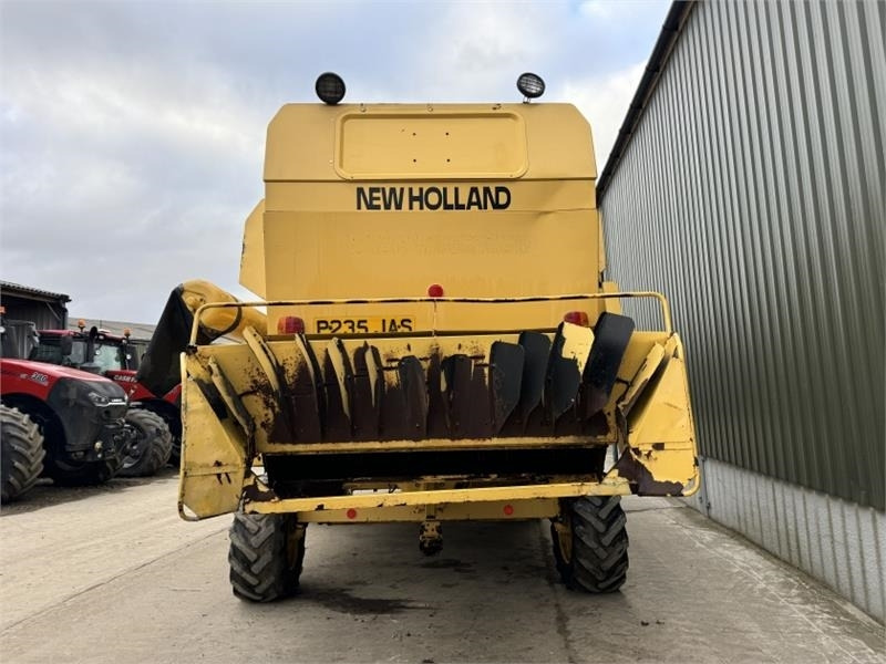 New Holland TX67 c/w 20ft Header - Accessori per macchine da raccolta: foto 5 New Holland TX67 c/w 20ft Header - Accessori per macchine da raccolta: foto 5