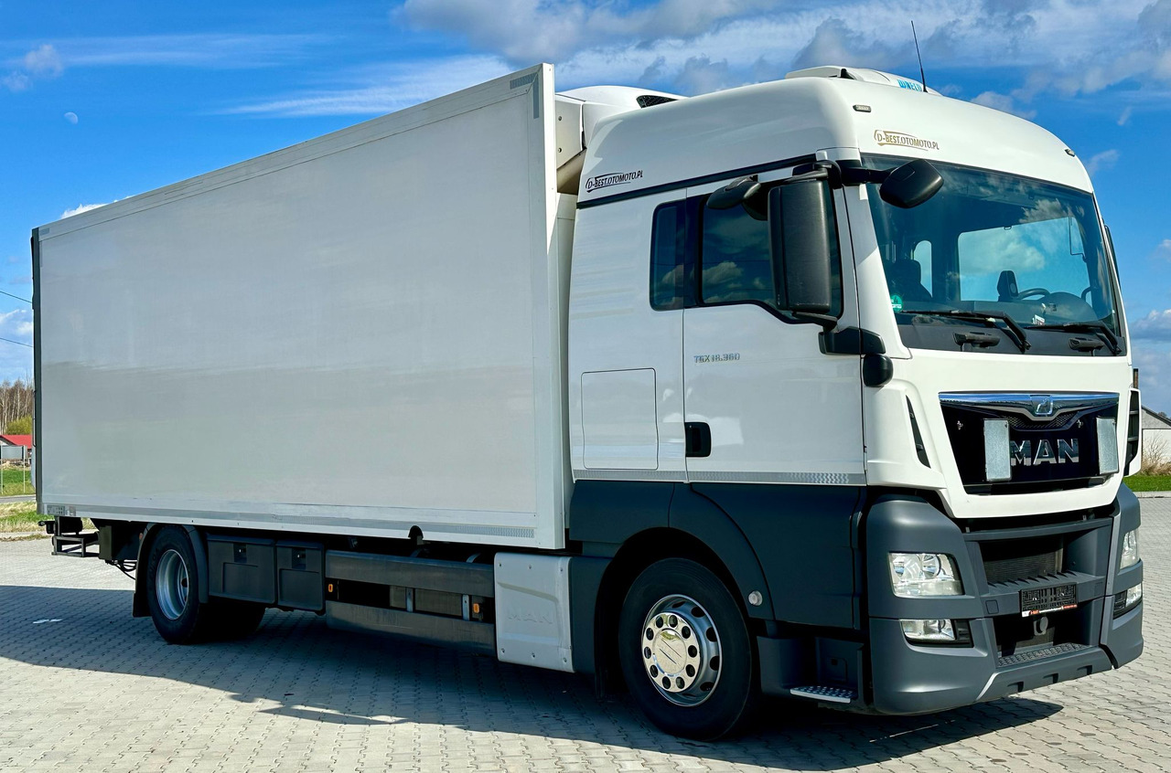 MAN TGX 18.360 / CHŁODNIA / WINDA / AUTOMAT / 19 EUROPALET / THERMO KING / SYPIALKA / SPROWADZONY - Autocarro frigorifero: foto 1 MAN TGX 18.360 / CHŁODNIA / WINDA / AUTOMAT / 19 EUROPALET / THERMO KING / SYPIALKA / SPROWADZONY - Autocarro frigorifero: foto 1