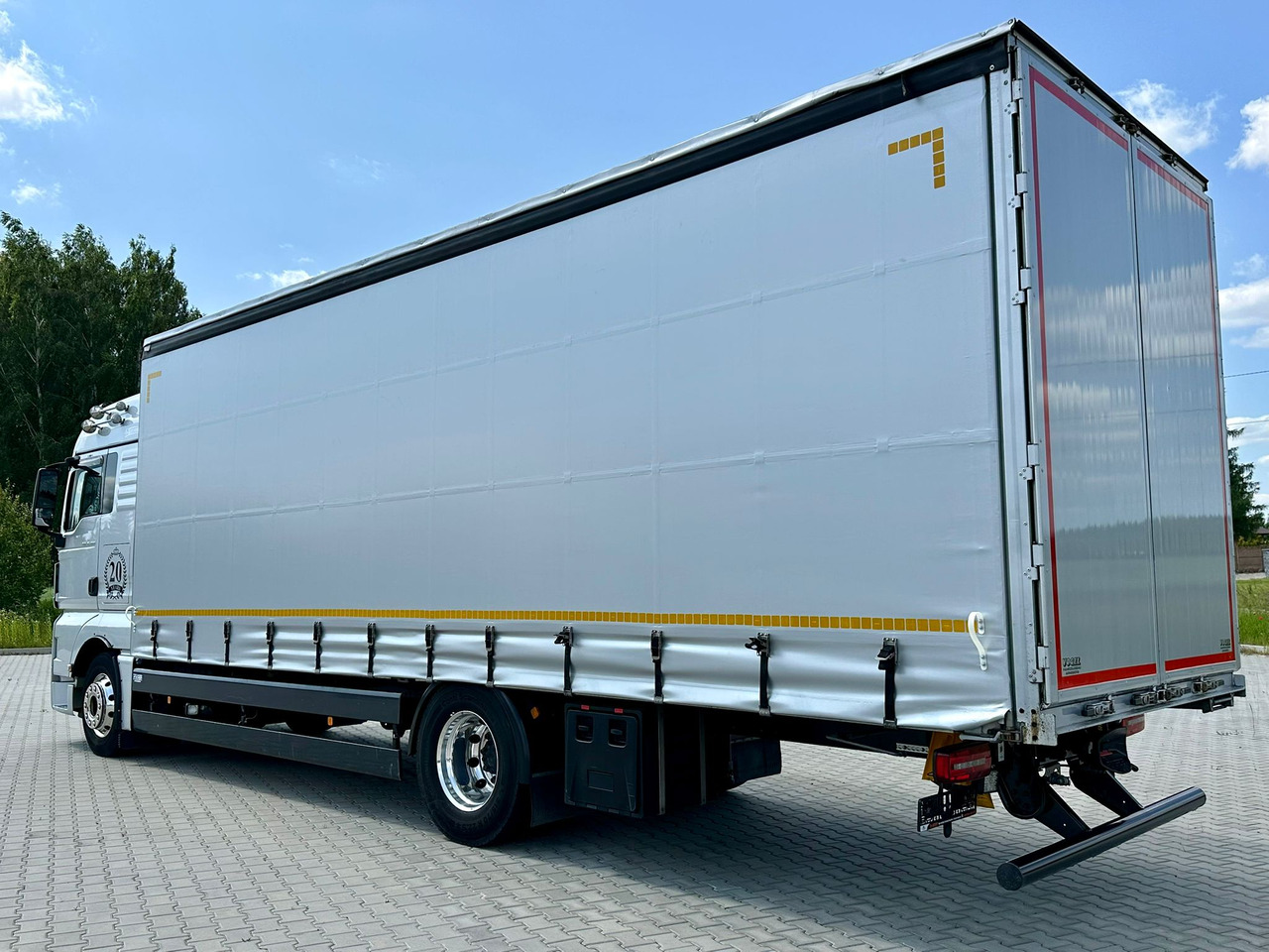MAN TGX 18.460 / FIRANKA / 20 EUROPALET / ALUSY / SKÓRY / 260 TYS KM / 2019 ROK / Z NIEMIEC - Camion centinato: foto 4 MAN TGX 18.460 / FIRANKA / 20 EUROPALET / ALUSY / SKÓRY / 260 TYS KM / 2019 ROK / Z NIEMIEC - Camion centinato: foto 4