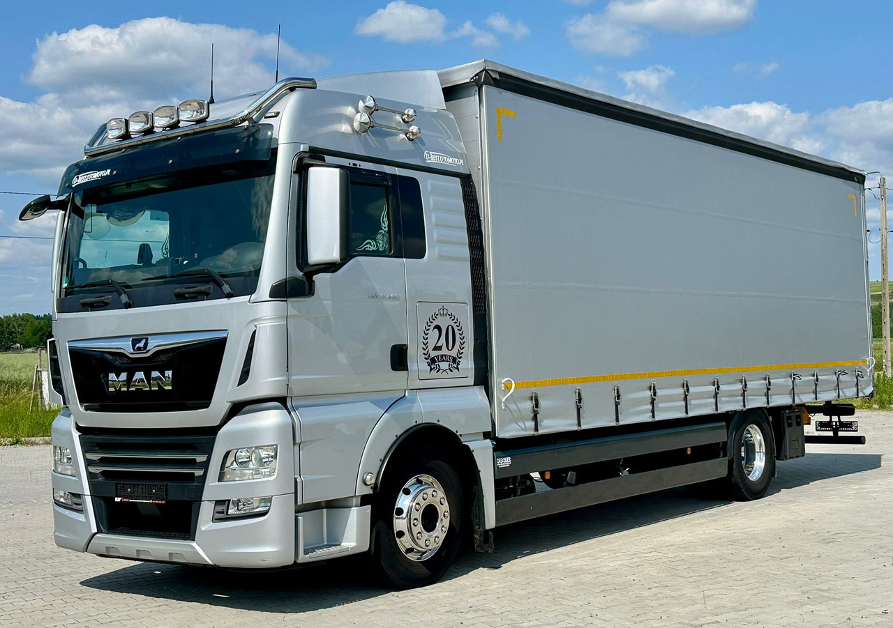 MAN TGX 18.460 / FIRANKA / 20 EUROPALET / ALUSY / SKÓRY / 260 TYS KM / 2019 ROK / Z NIEMIEC - Camion centinato: foto 2 MAN TGX 18.460 / FIRANKA / 20 EUROPALET / ALUSY / SKÓRY / 260 TYS KM / 2019 ROK / Z NIEMIEC - Camion centinato: foto 2