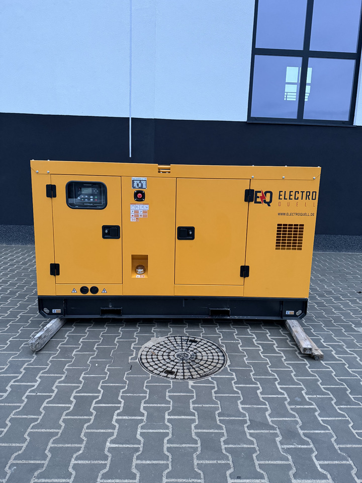 Iveco 100 kVA / 80 kW - Gruppo elettrogeno: foto 1 Iveco 100 kVA / 80 kW - Gruppo elettrogeno: foto 1