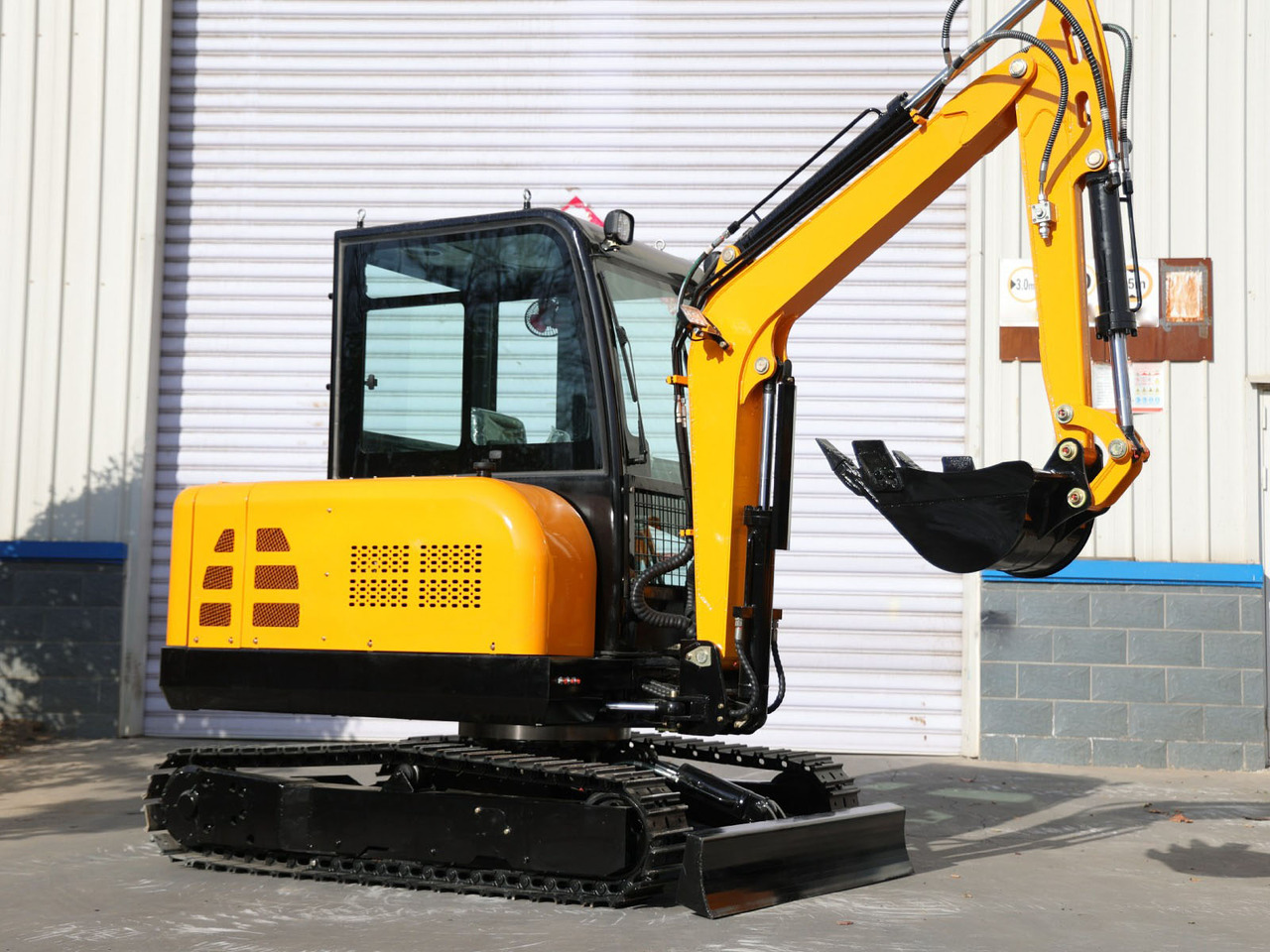 KUBOTA Diesel Mini excavator 3.5 Ton - Müller Machinery MB 35 - VKSH - Miniescavatore: foto 3 KUBOTA Diesel Mini excavator 3.5 Ton - Müller Machinery MB 35 - VKSH - Miniescavatore: foto 3