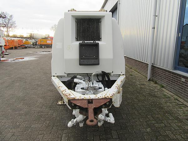 2014 SCHWING SP1800 D 129KW trailer pump - Pompa carrellata per calcestruzzo: foto 3 2014 SCHWING SP1800 D 129KW trailer pump - Pompa carrellata per calcestruzzo: foto 3
