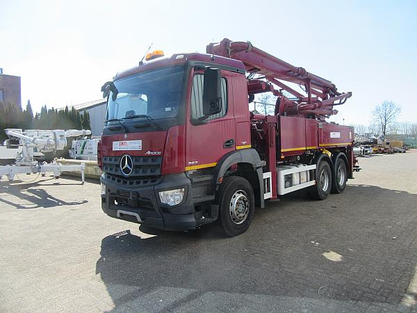 2017 SCHWING S24 X / MB AROCS - Pompa autocarrata: foto 4 2017 SCHWING S24 X / MB AROCS - Pompa autocarrata: foto 4