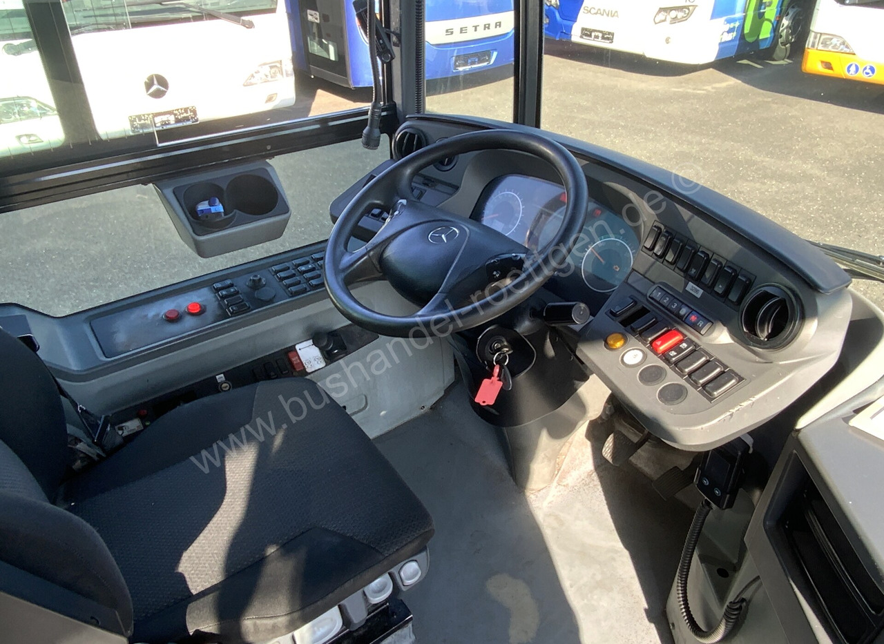 Foto d'interni 1: Autobus urbano Mercedes-Benz O 530 Citaro