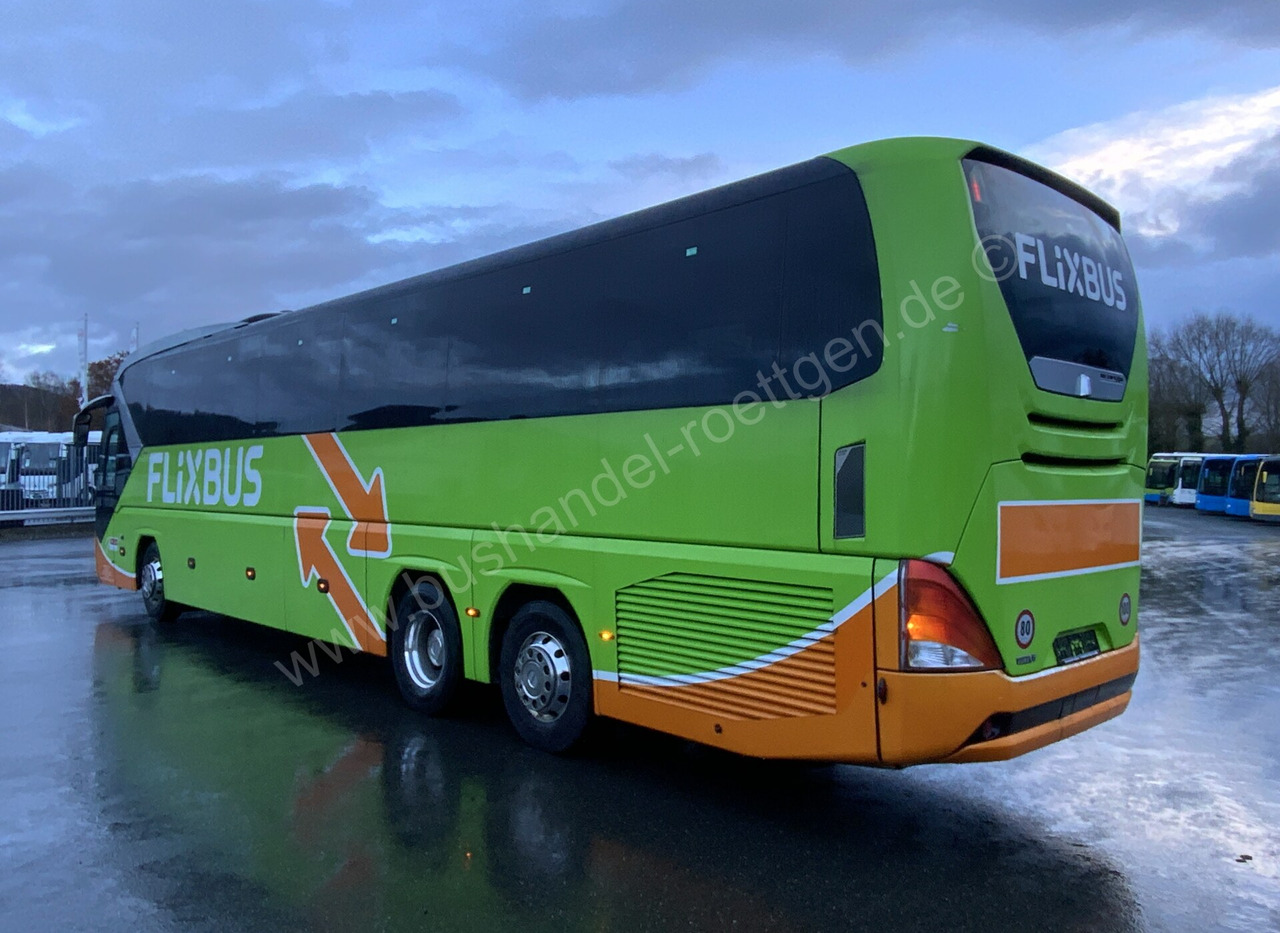 Neoplan Tourliner L - Pullman: foto 3 Neoplan Tourliner L - Pullman: foto 3