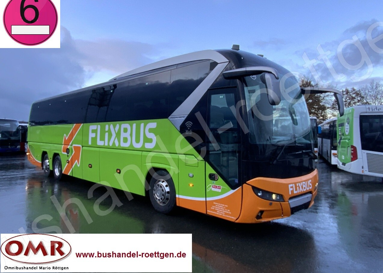 Neoplan Tourliner L - Pullman: foto 1 Neoplan Tourliner L - Pullman: foto 1