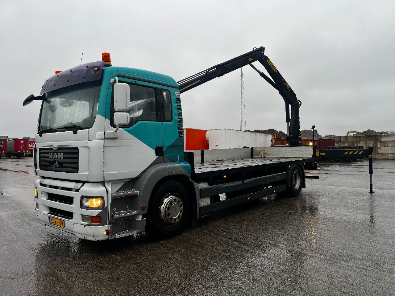 MAN TGA 18.310 met Palfinger PK12000 kraan - Camion con gru: foto 1 MAN TGA 18.310 met Palfinger PK12000 kraan - Camion con gru: foto 1