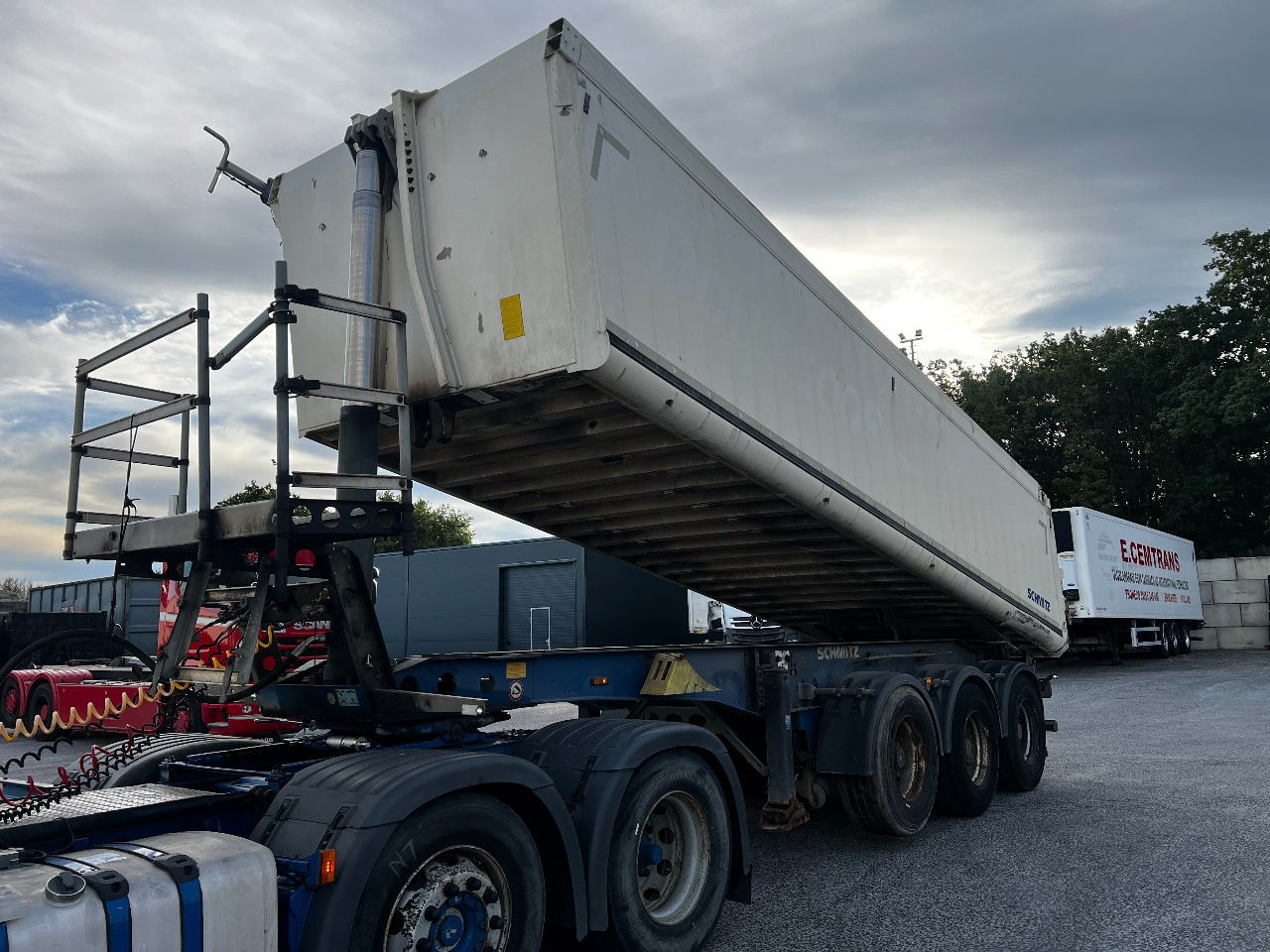 Schmitz Cargobull Gotha 27m3, SAF, ALU - Semirimorchio ribaltabile: foto 1 Schmitz Cargobull Gotha 27m3, SAF, ALU - Semirimorchio ribaltabile: foto 1