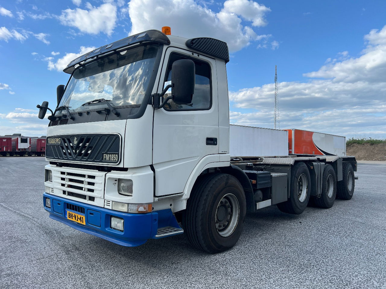 Terberg FM 1850 420PK, Manual - Autocarro telaio: foto 1 Terberg FM 1850 420PK, Manual - Autocarro telaio: foto 1