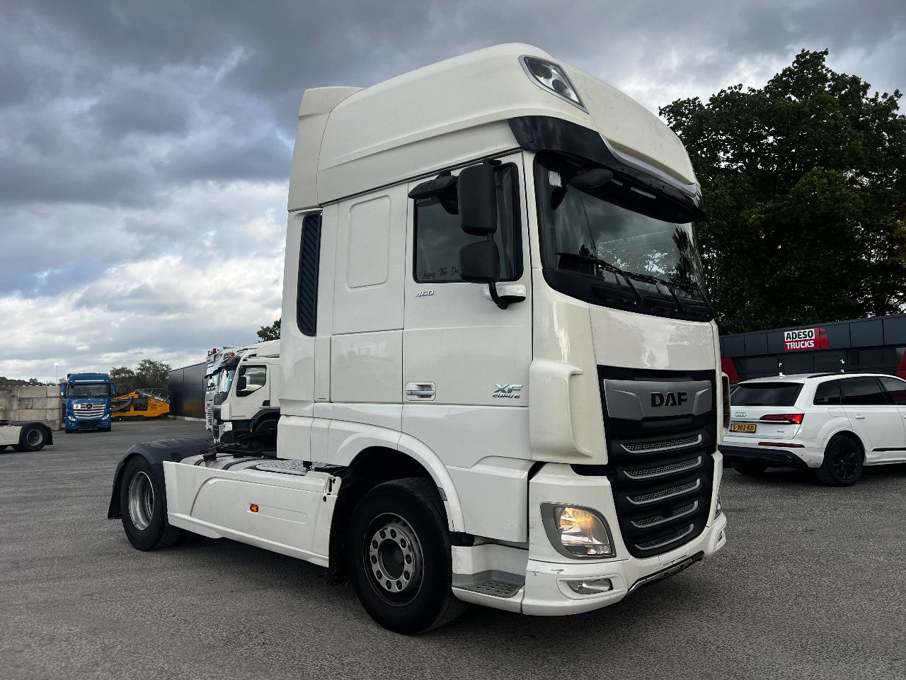 DAF XF 460 SSC, Retarder, Full spoiler - Trattore stradale: foto 2 DAF XF 460 SSC, Retarder, Full spoiler - Trattore stradale: foto 2