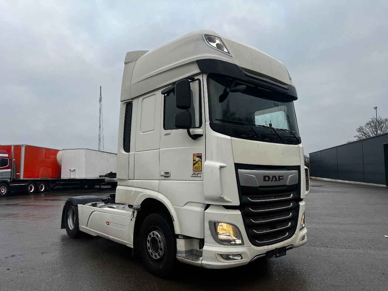 DAF XF 460 SSC, Retarder, Full spoiler - Trattore stradale: foto 2 DAF XF 460 SSC, Retarder, Full spoiler - Trattore stradale: foto 2