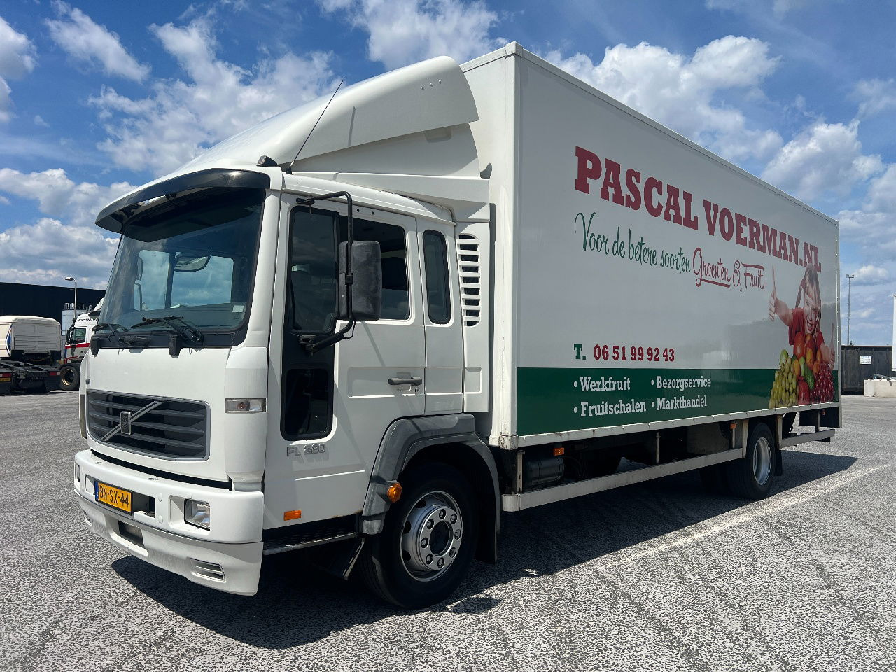 Volvo FL 612 220PK, Euro 3 - Autocarro furgonato: foto 1 Volvo FL 612 220PK, Euro 3 - Autocarro furgonato: foto 1