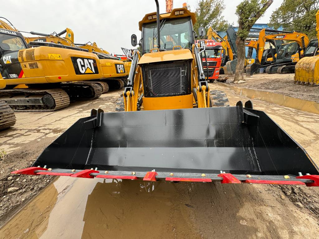 CAT 100% new CAT 420 F - Terna: foto 5 CAT 100% new CAT 420 F - Terna: foto 5