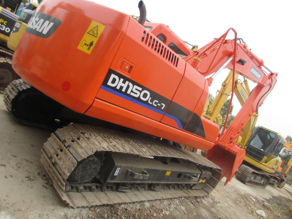 Doosan DH 150 LC-7 - Escavatore gommato: foto 4 Doosan DH 150 LC-7 - Escavatore gommato: foto 4