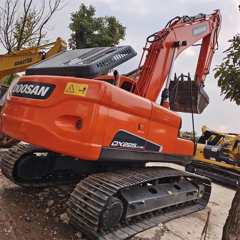 Doosan DX 225 LC-9C - Escavatore cingolato: foto 1 Doosan DX 225 LC-9C - Escavatore cingolato: foto 1
