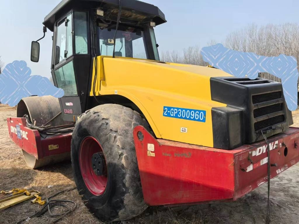 Rullo compattatore/ Rullo compressore Dynapac CA 610: foto 1