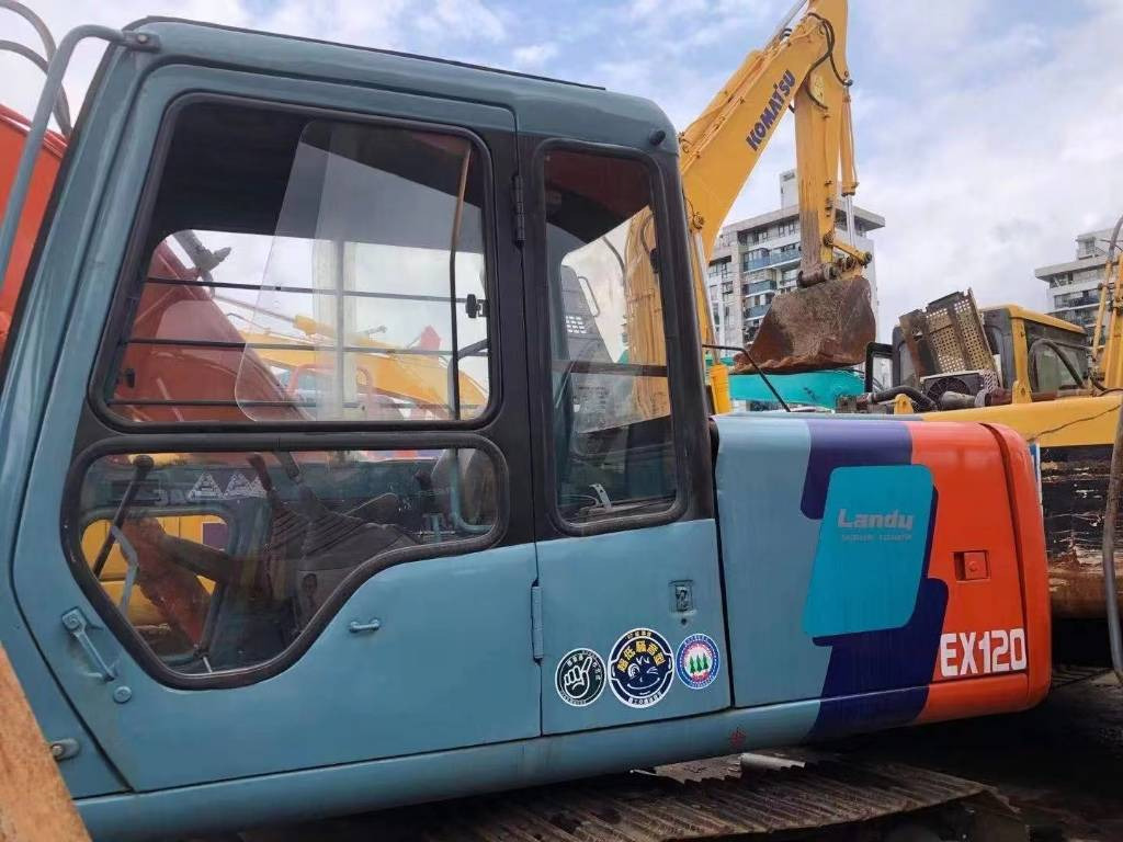 Hitachi EX 120-3 - Escavatore cingolato: foto 2 Hitachi EX 120-3 - Escavatore cingolato: foto 2