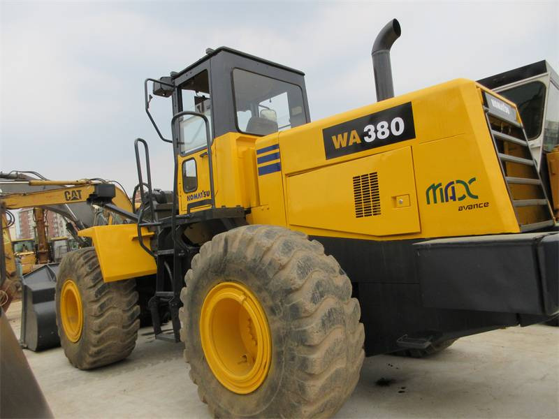 Komatsu WA 380 - Pala gommata: foto 1 Komatsu WA 380 - Pala gommata: foto 1