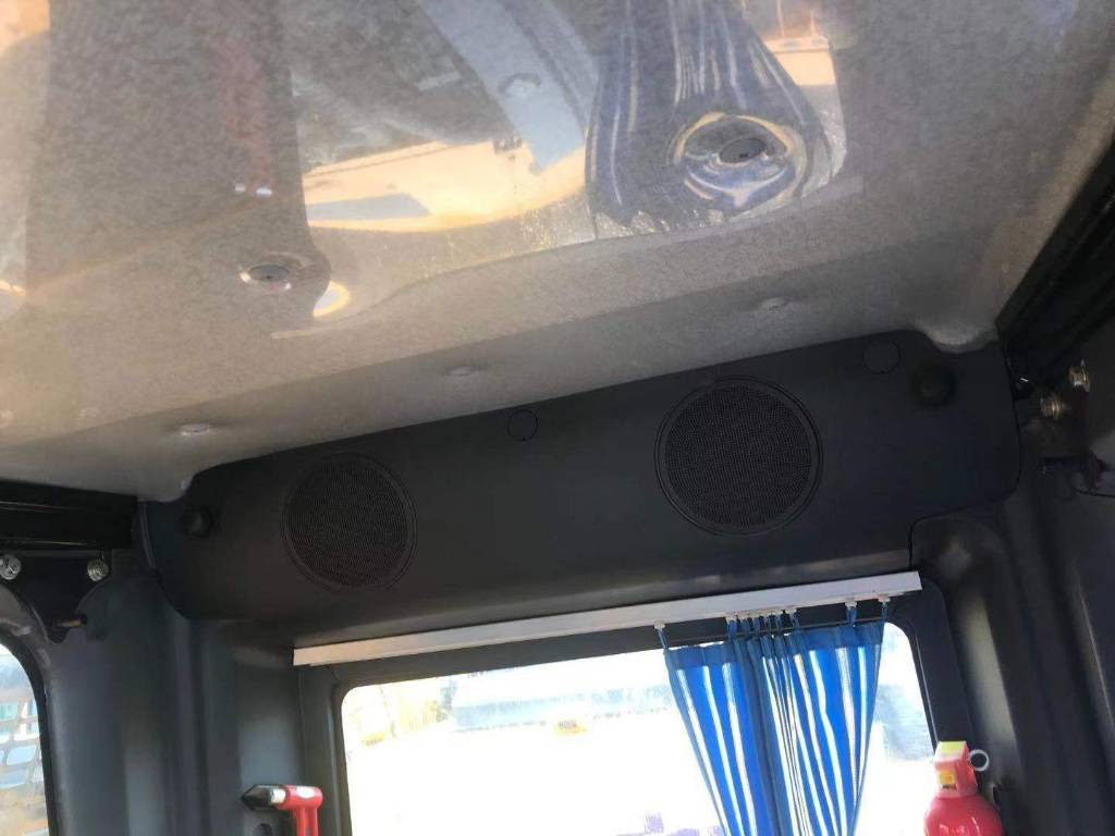 Escavatore cingolato Sany SY 135 C: foto 13