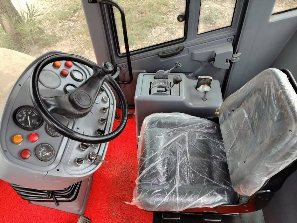 XCMG XS 223 J - Rullo compattatore/ Rullo compressore: foto 4 XCMG XS 223 J - Rullo compattatore/ Rullo compressore: foto 4